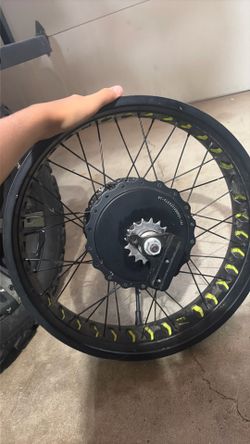 Super 73 z Miami rear wheel and motor