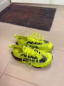 Nike Air Zoom Alphafly NEXT% 2s Size 11.5
