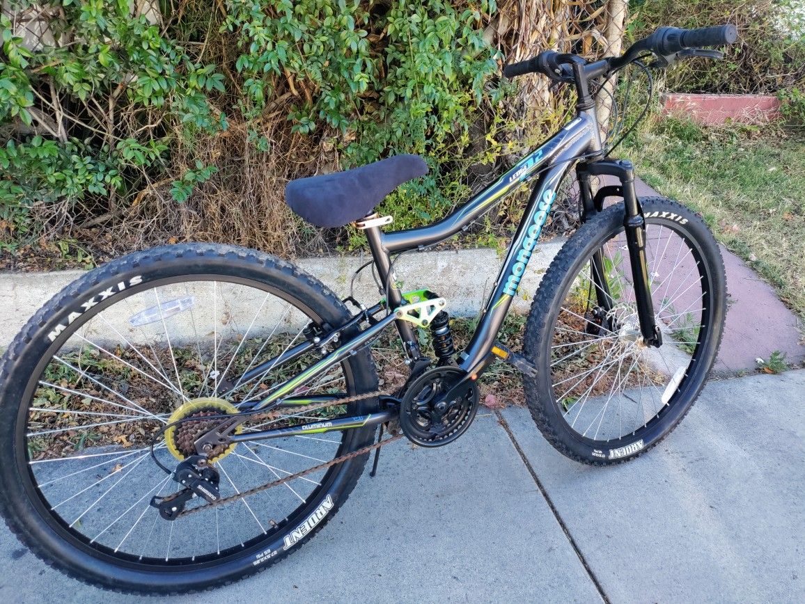Mongoose Ledge 2.2 Dual Shock Mountain Bike 27.5 Wheels for Sale in Grand Terrace CA OfferUp