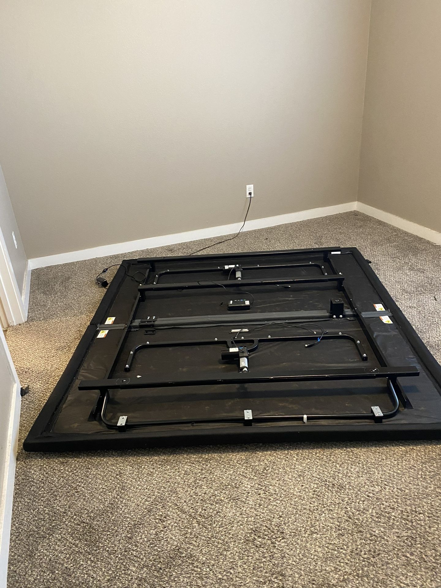 Mattress Firm 300 Adjustable Base