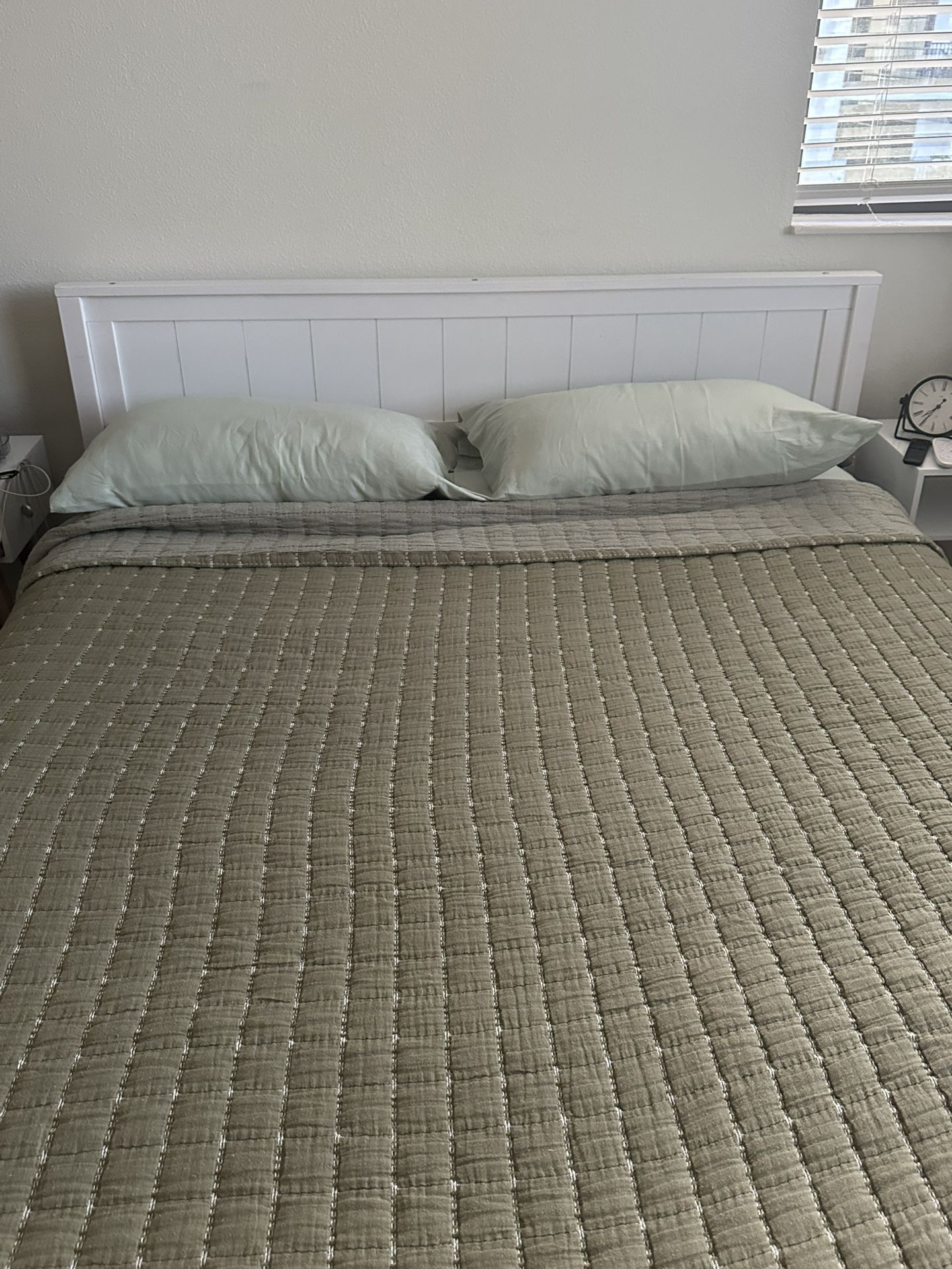Bed Frame 