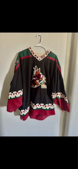 Vintage XL Coyotes CCM Jersey