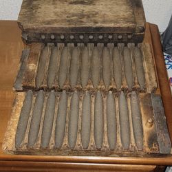 Old Cigar Mold/press