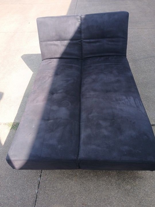 serta, sofa/couch, futon. adjustable, like new.