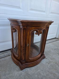 ANTIQUE lighted  curio Table