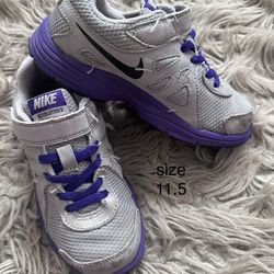 Girl Nike Shoes 11.5