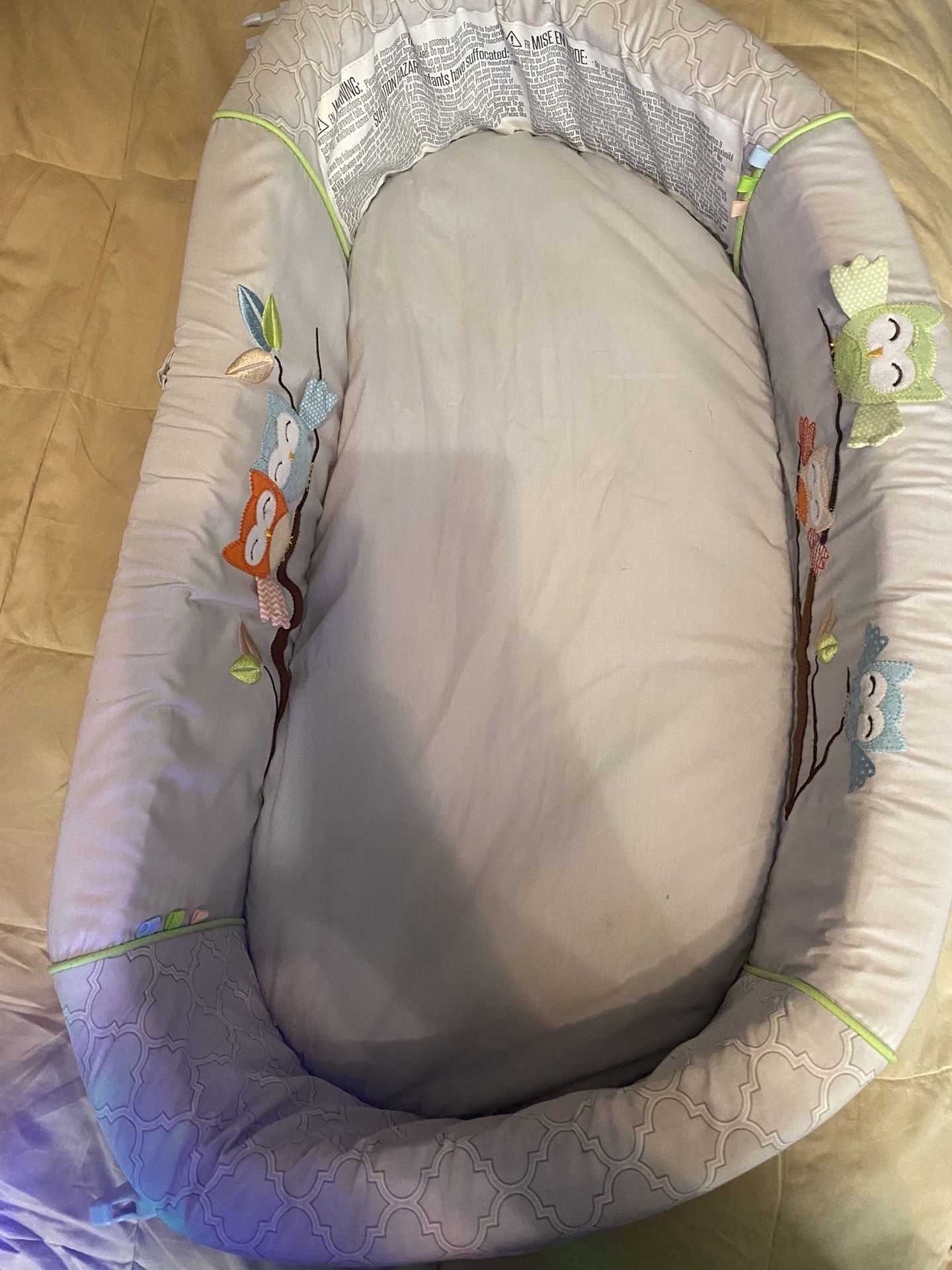 Lulyboo Portable Baby Lounge