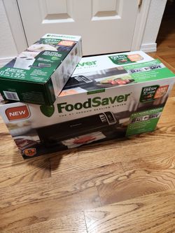 FoodSaver 2 In 1 Food Preservation System - Black - FM3620