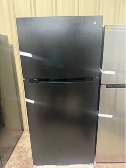 Seasons 18 Cu.ft. Top Freezer Refrigerator In Black
