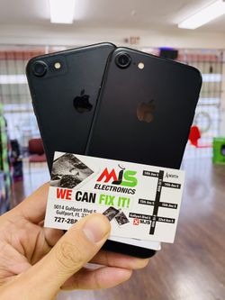 IPHONE 7 32GB UNLOCKED