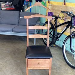 Proman. Product   Coat Chair.     $75