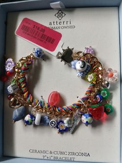 Bracelet