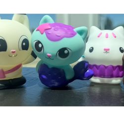 Children’s Little People /Figurines Bath Toys 