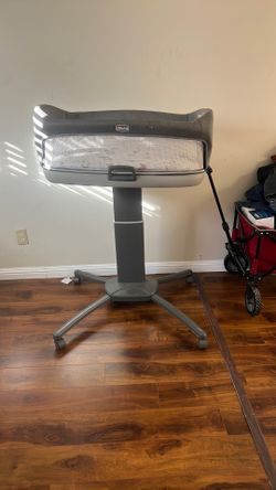 Chicco Close to You SE Bedside Bassinet, Charcoal
