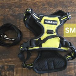NEW Yellow RABBITGOO harness And Leash Size Small