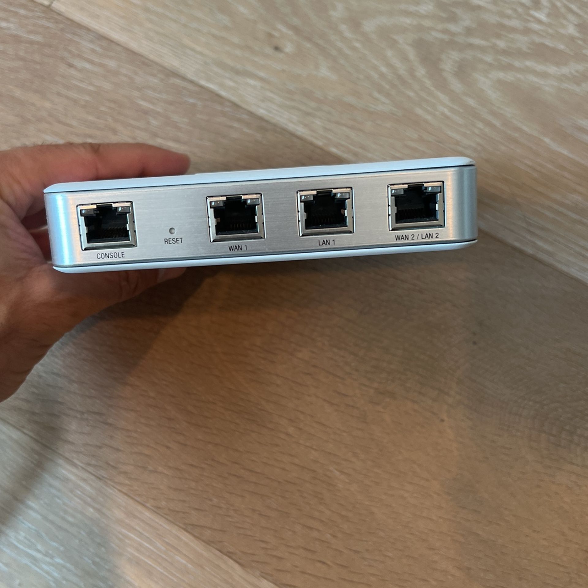 UniFi Security Gateway - USG
