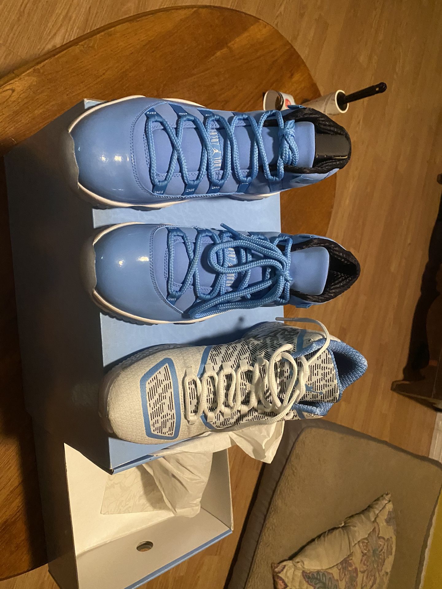 Air jordan 11 pantone pack size DS gift of flight pack