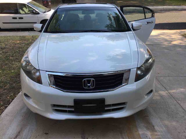 2010 Honda Accord 4D Mileage 112000 Cash Price $8950!!! Brand new brakes and tires!!! Cruise control!!! 2 keys!!! Keyless entry!!! Sun roof!!!! Allo