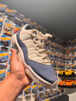 Jordan 11’s Diffused Blue Size:9 