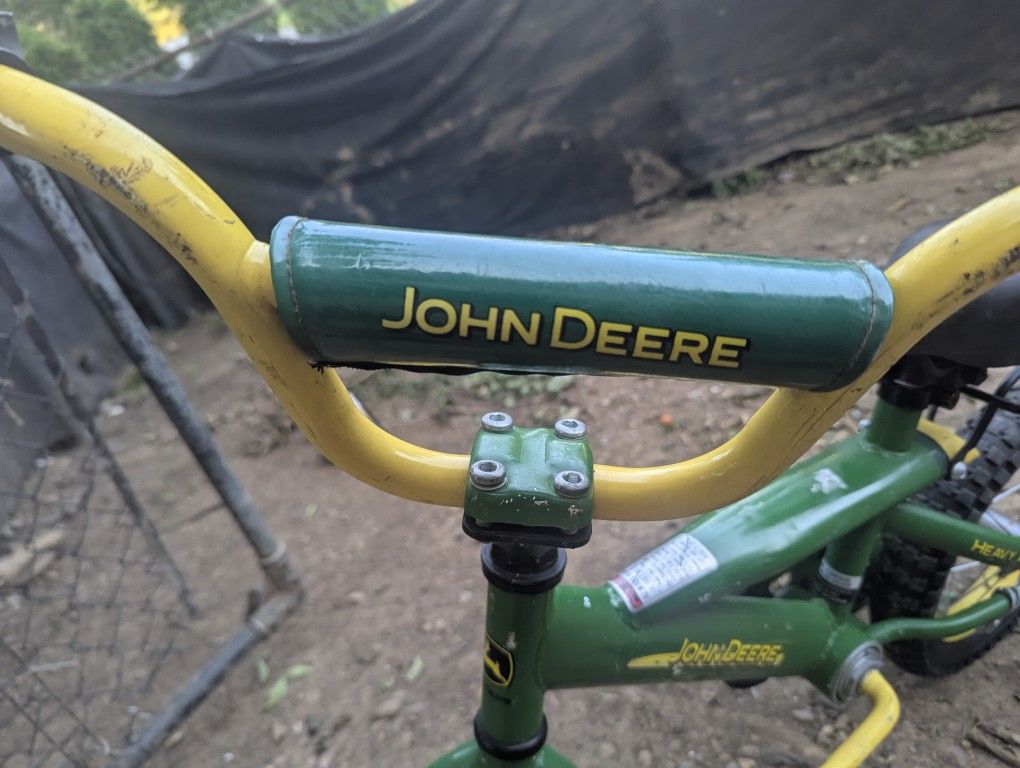 John Deere Bike