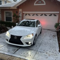 2016 Lexus IS