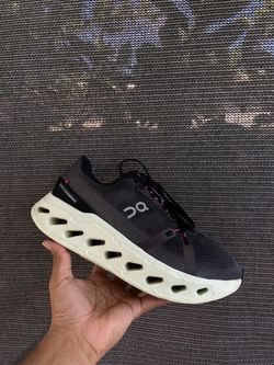 On Running CloudeclipseRunning Shoes