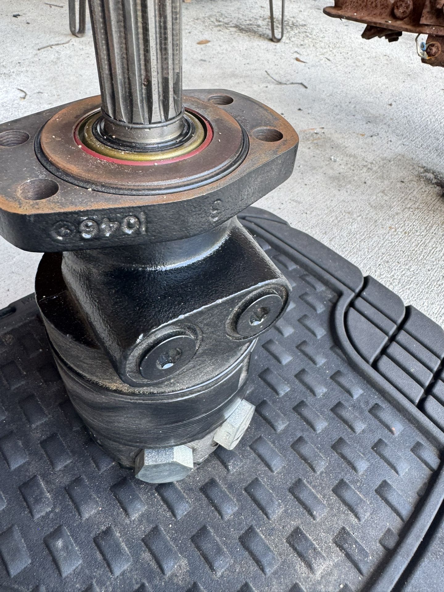 Laymor 300 sweeper drive Motor