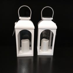 2 solar lanterns new with tags $5