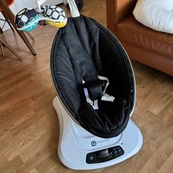 4moms electric Baby Swing