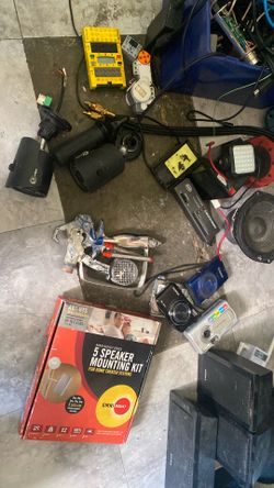 Misc ,electronics , odds and ends  package deal today only
