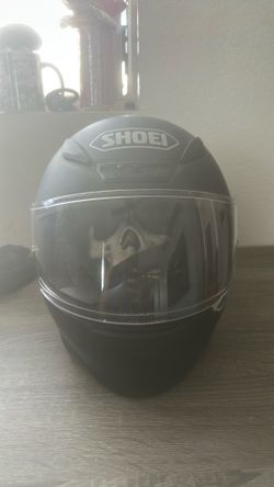 Motorcycle helmet