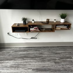 Floating Tv shelf