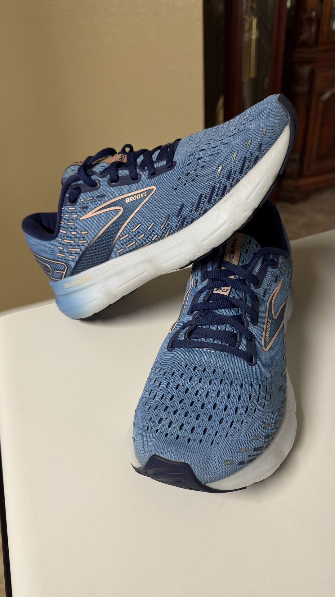 Brooks Glycerin 20 Womens Running Shoes Blue Athletic Sneakers Size 9