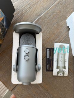 Yeti Ultimate USB microphone for professional recording