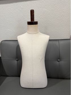Child’s torso mannequin ( no stand)