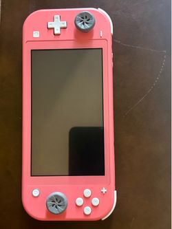 Nintendo switch + 6 games ,charger and case