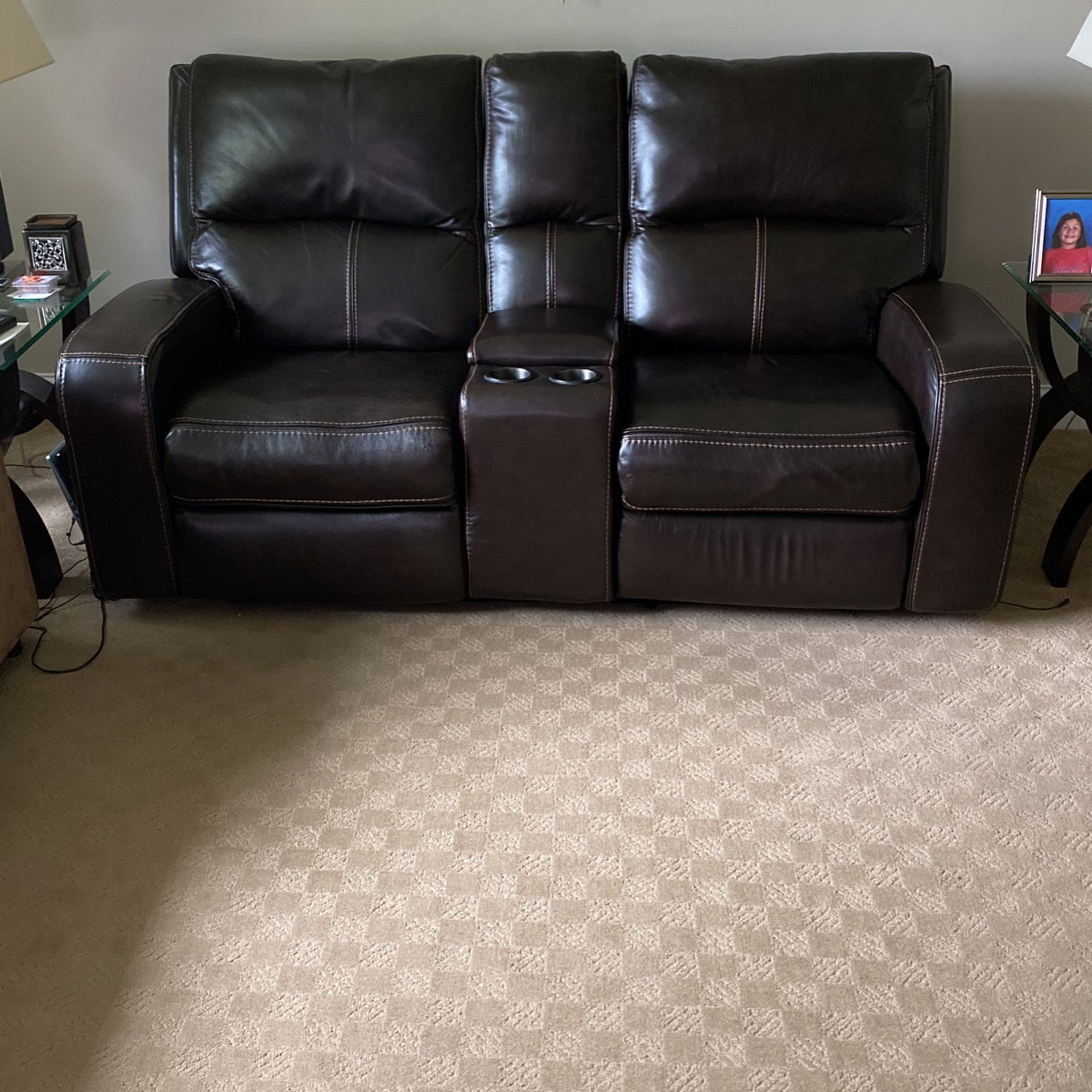 Power recliner with USB ports