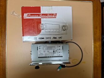 Premium Retro Radio