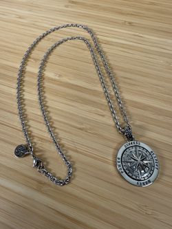 Manntara Compass Necklace