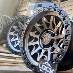17” Lock Off-Road Wheels