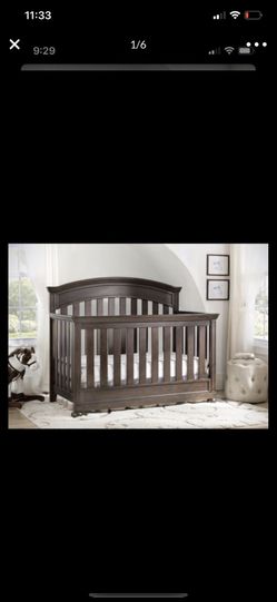 New baby crib