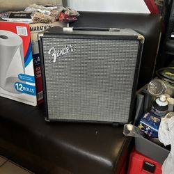 Fender Rumble 25 bass amplifier