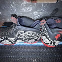 Foamposites Albino Snake Skin 