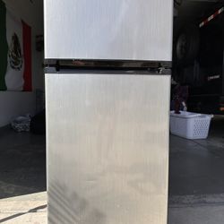 Magic Chef Mini 