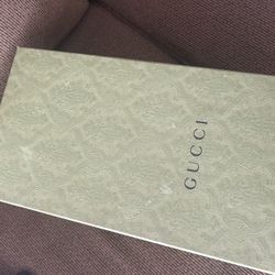 Womens Gucci shoes 