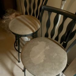 BAR STOOLS 