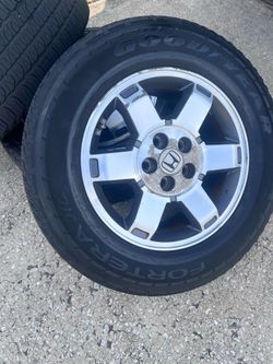 Honda pilot wheels and tires