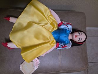 Piroette doll- Snow White