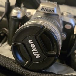 NIKON CAMERA 