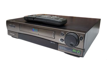 Samsung VR8905 Hi-Fi VHS VCR 4 Heads with Remote - WORKS - PLEASE READ